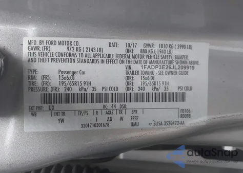 2018 Ford Focus S из США, поврежденный, VIN 1FADP3E26JL209919